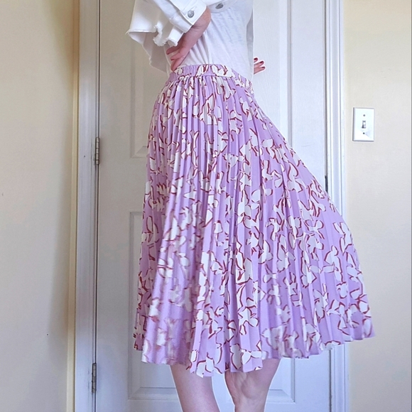 Halogen Dresses & Skirts - Halogen Pleated Purple Floral Midi Skirt Large Pull On Waistband NEW